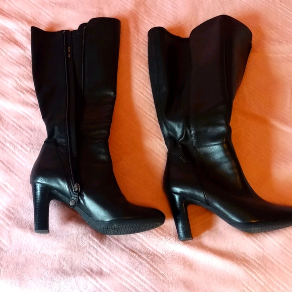 Geox - Picture 1 of 4